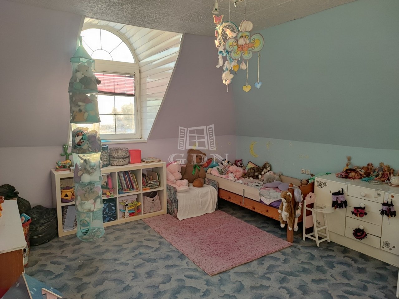 Small Image 2